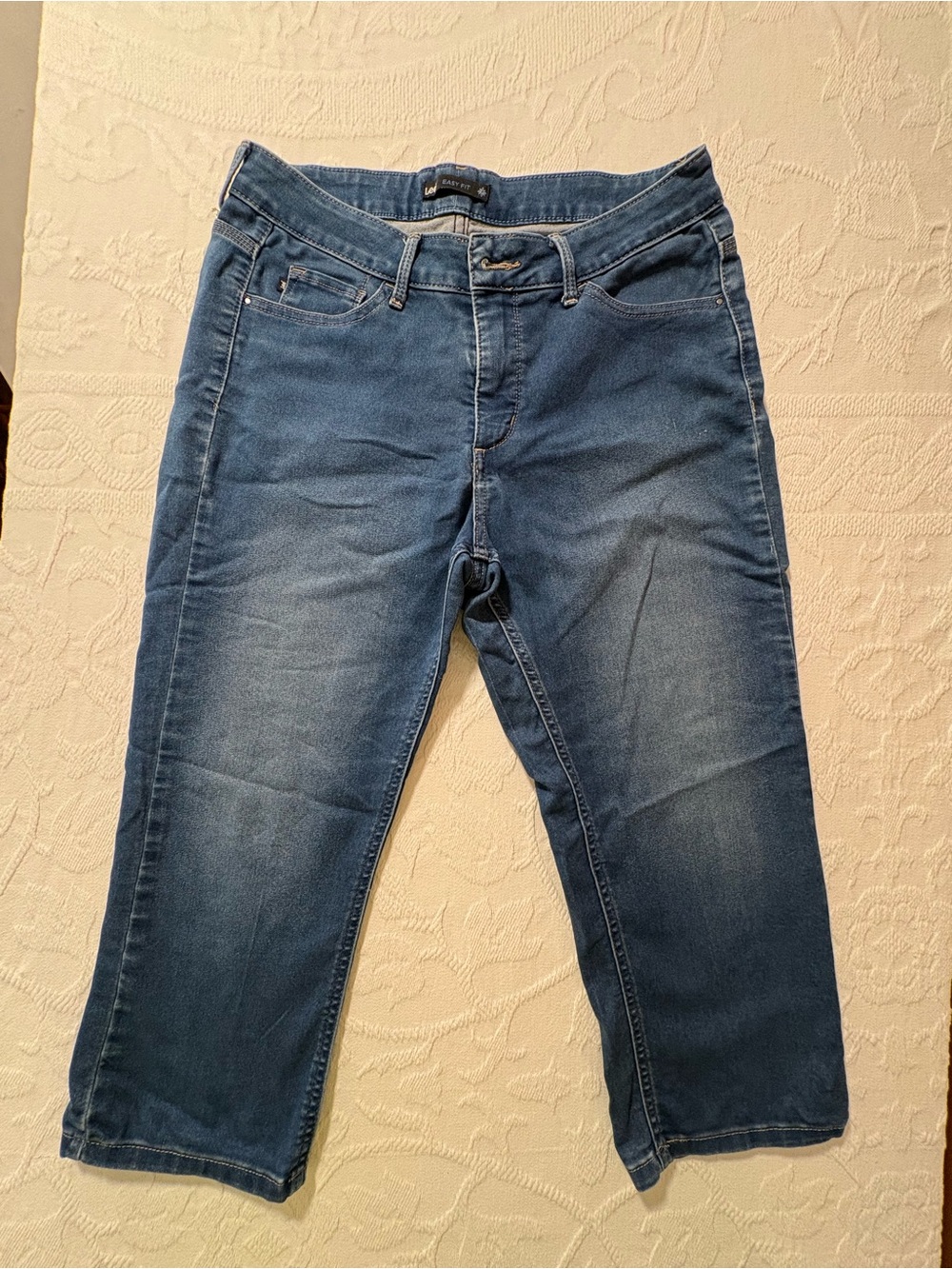 Lee Women’s Blue Straight-Leg Jeans size L 16